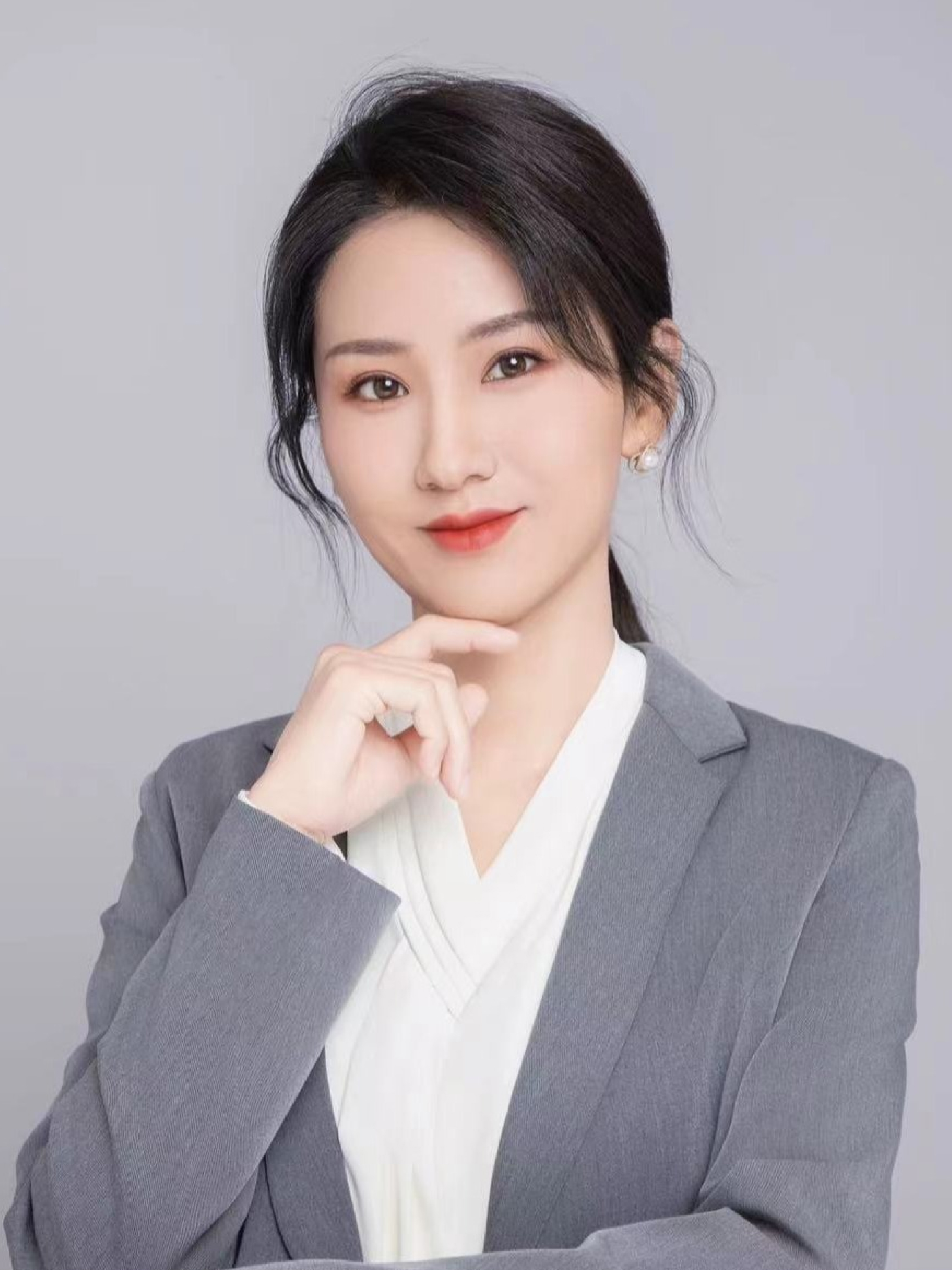 黄婧