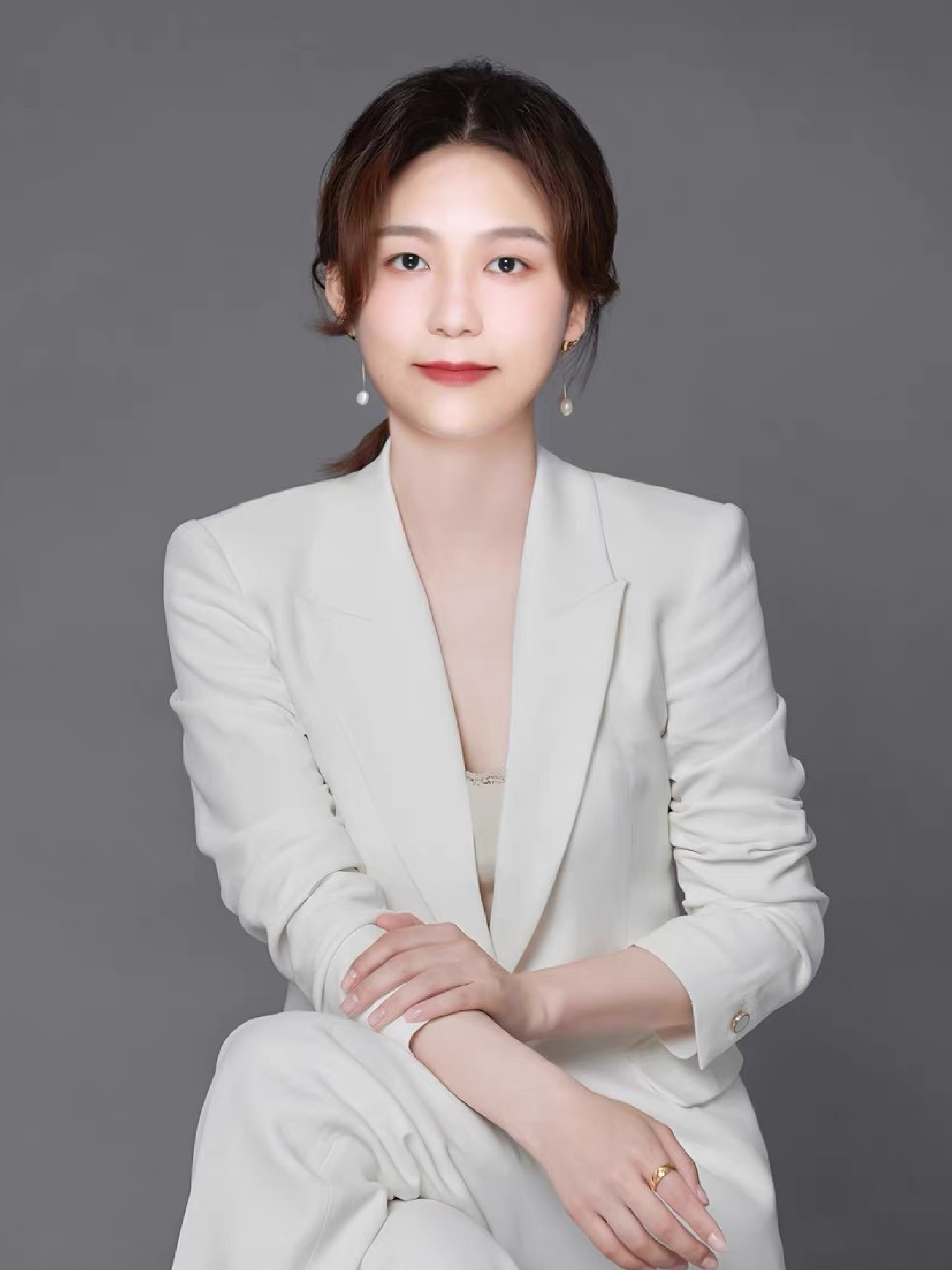 杨清瑶
