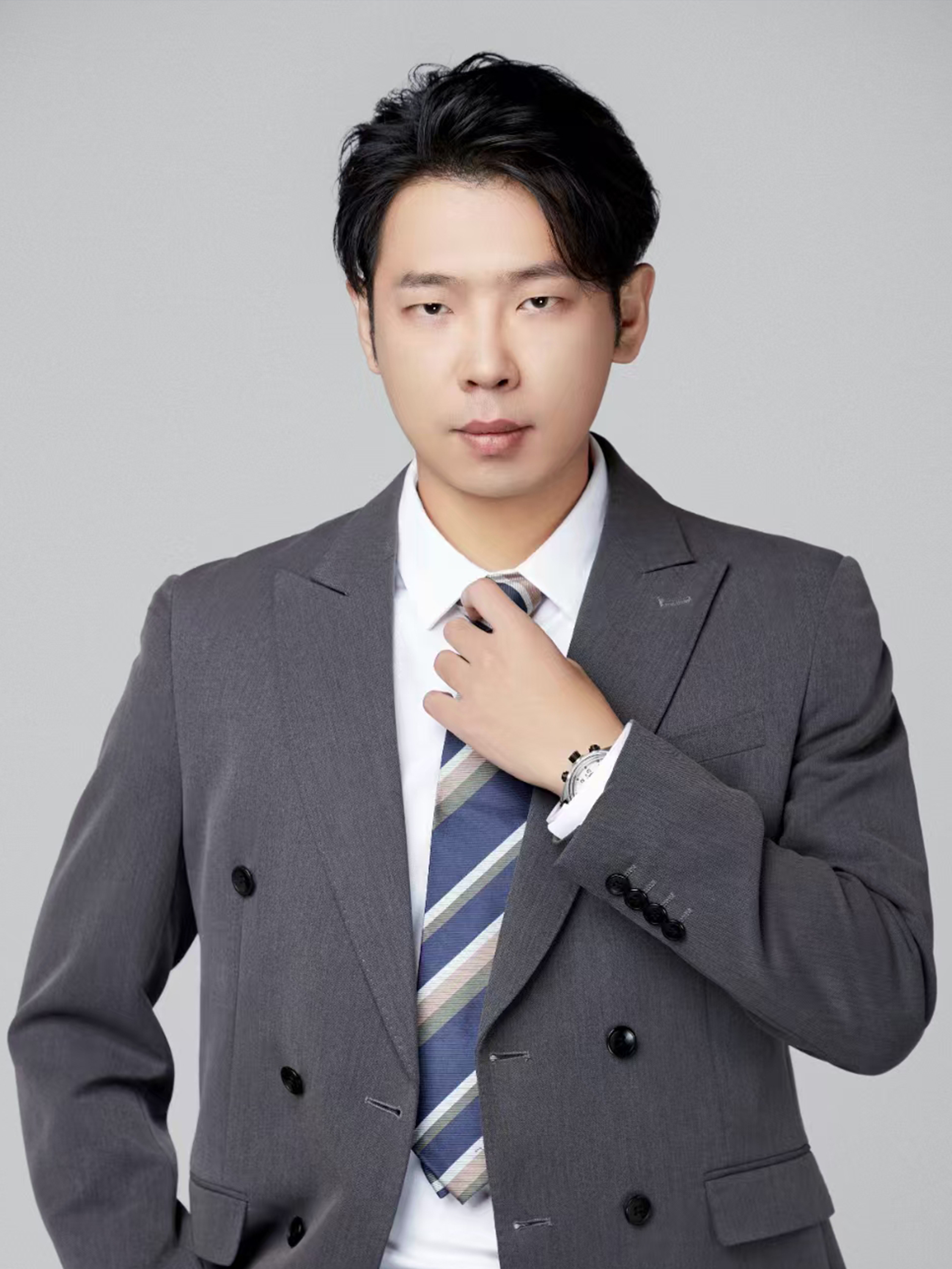 李智